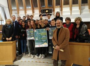 Foto di gruppo Presentazione premio Luci nel Buio della Shoah