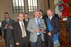 Apifarfalle2008 286