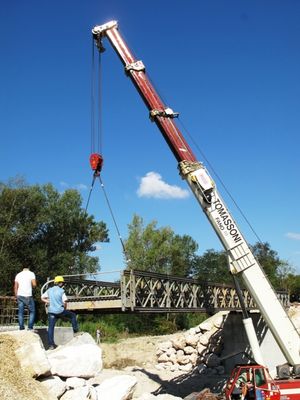 Posizionamento ponte bailey