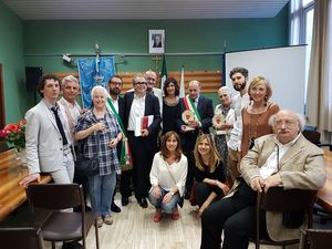 Premiazione a Carpegna di Donna Isabella e sindaco Angelo Francioni da parte del Comune di Pesaro