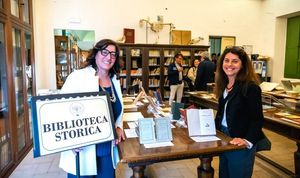biblioteca 2