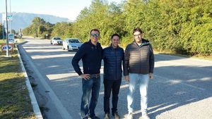 Al centro Tagliolini con i sindaci di Acqualagna Pierotti e Cagli Alessandri