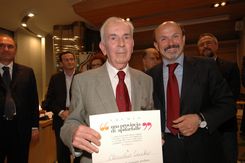 Apifarfalle2007 105