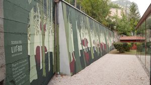 Murale inaugurato al Furlo nel giardino dei Museo del Territorio