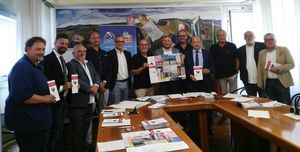 Progetto Alla scoperta dei tesori della provincia foto di gruppo