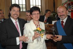 Apifarfalle2008 214