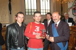 Apifarfalle2008  266 01