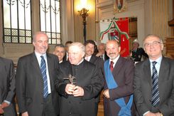 Apifarfalle2008 274