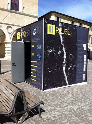 Cubo in Piazza del Popolo