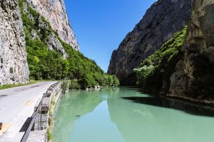 Gola del Furlo foto 1