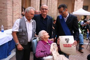 GR 060611 Donini Palmina di 103 anni 01