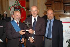 Apifarfalle2008 309