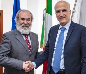 Presidente  Paolini  con  nuovo  Prefetto  Lapolla