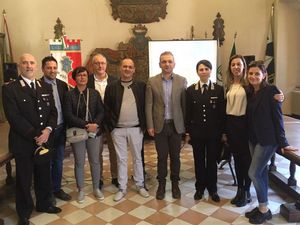 Incontro comandante carabinieri Urbino Francesca Baldacci