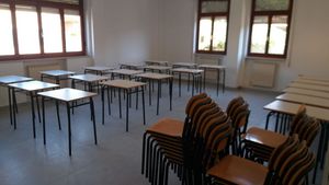 Sistemazione aule ex scuola infermieri